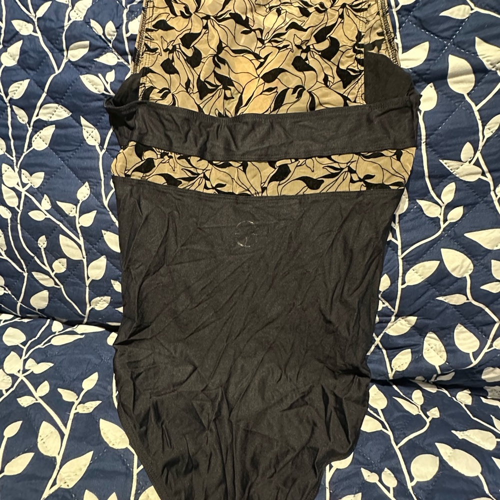 Wear Moi Tank L - Picture 2 of 4